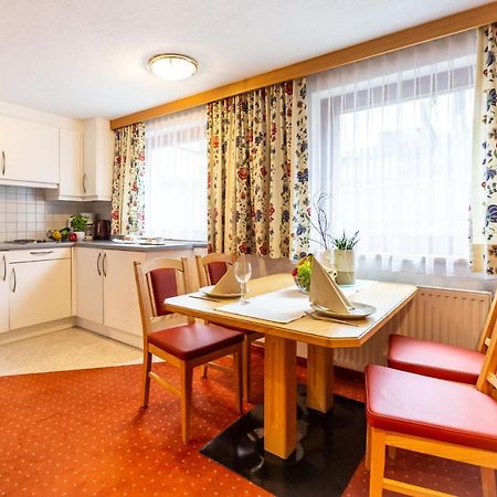 Hotel Garni Tyola Ischgl Zewnętrze zdjęcie